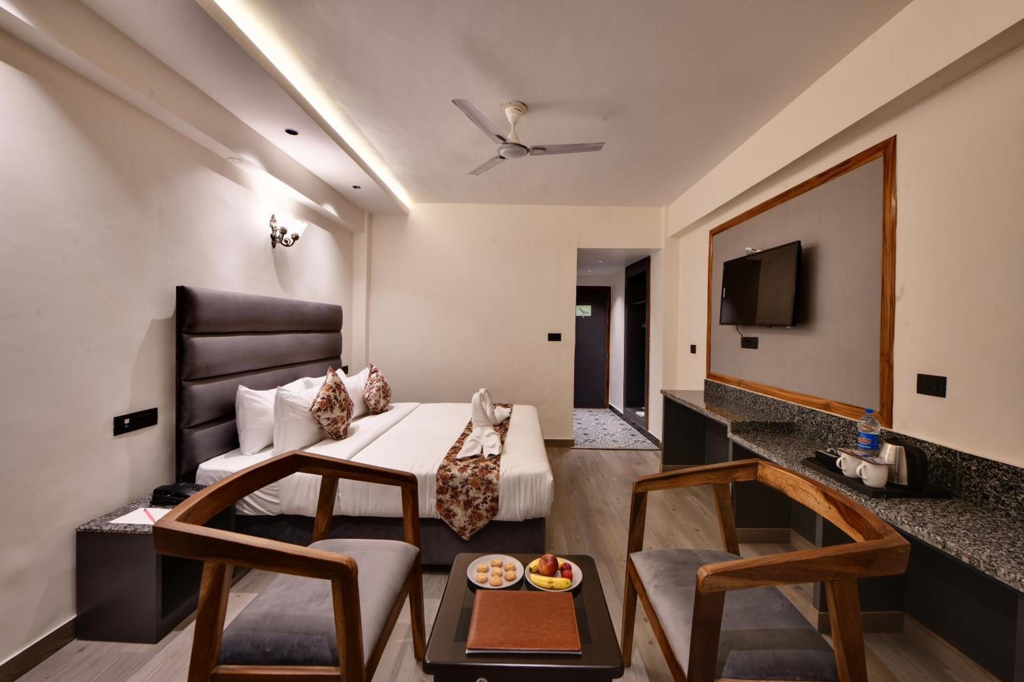 Click Sunburry Hotel Katra Katra  Ngoại thất bức ảnh